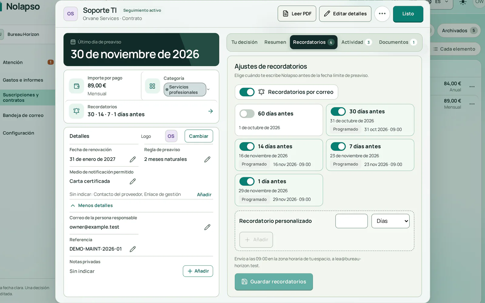 Los ajustes de recordatorios del contrato: correos activados 30, 14, 7 y 1 día antes del 30 de noviembre de 2026, cada uno programado a las 09:00.